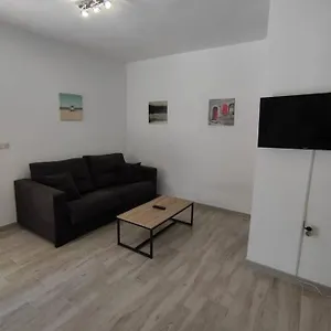 Apartamento en el centro de San Pedro Alcantara Apartamento